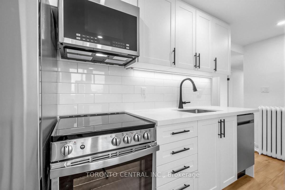 171 Parkside Drive, Unit Upper - Photo 10