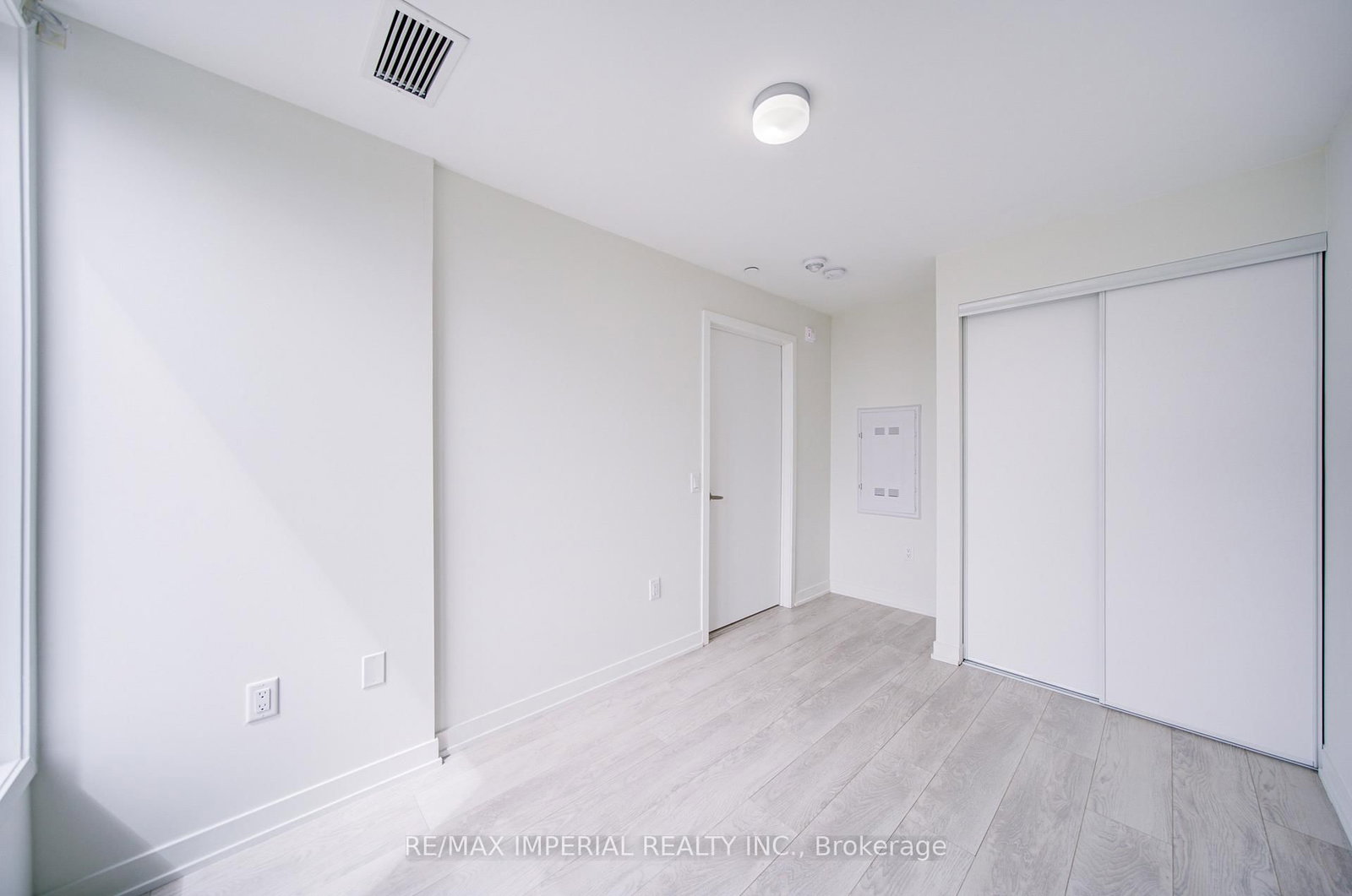 3401 Ridgeway Drive, Unit 420 - Photo 14