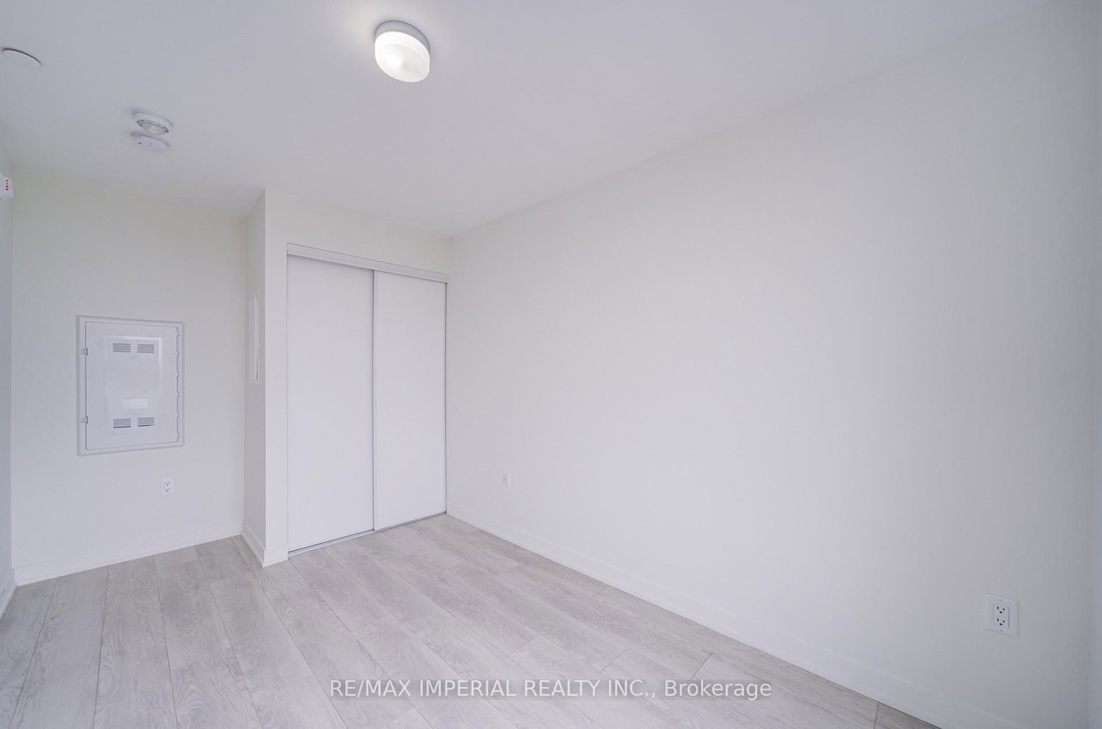 3401 Ridgeway Drive, Unit 420 - Photo 15