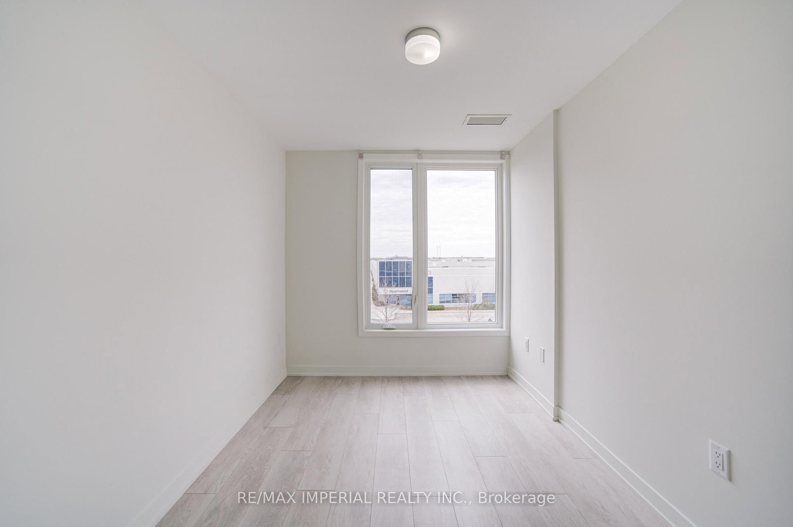 3401 Ridgeway Drive, Unit 420 - Photo 16