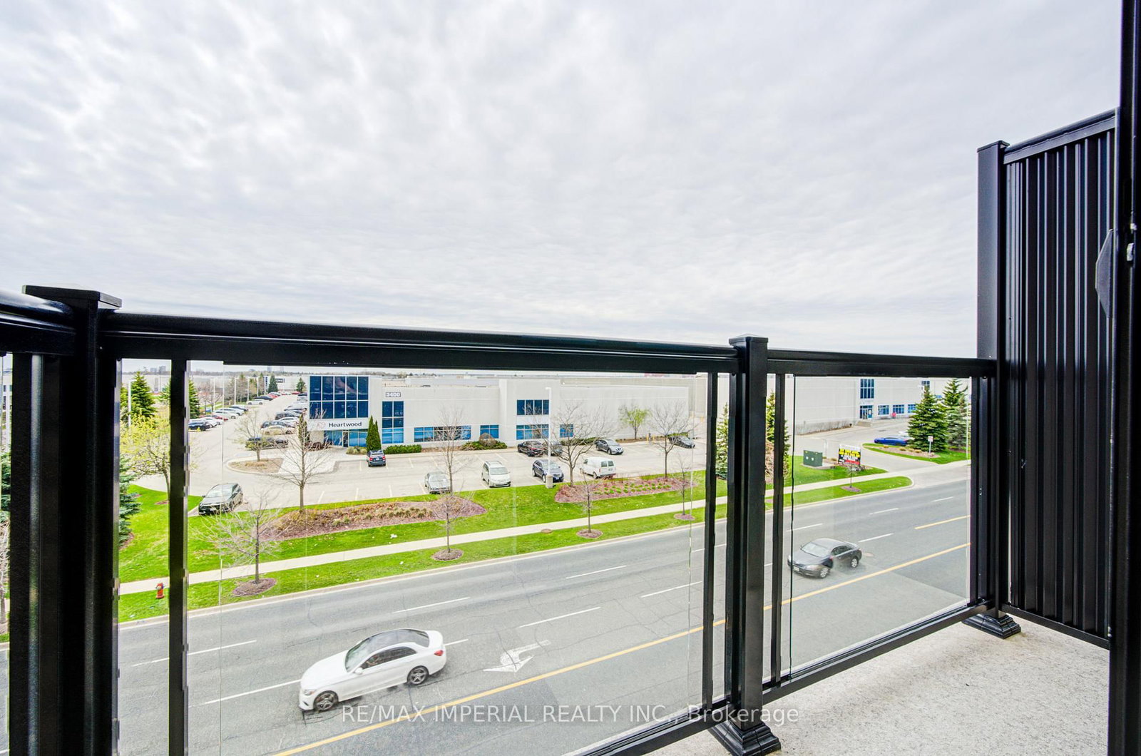 3401 Ridgeway Drive, Unit 420 - Photo 23