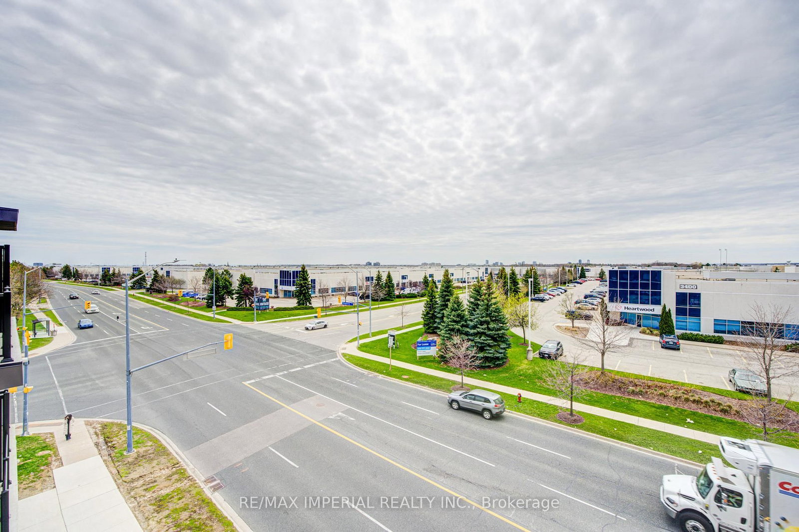 3401 Ridgeway Drive, Unit 420 - Photo 25