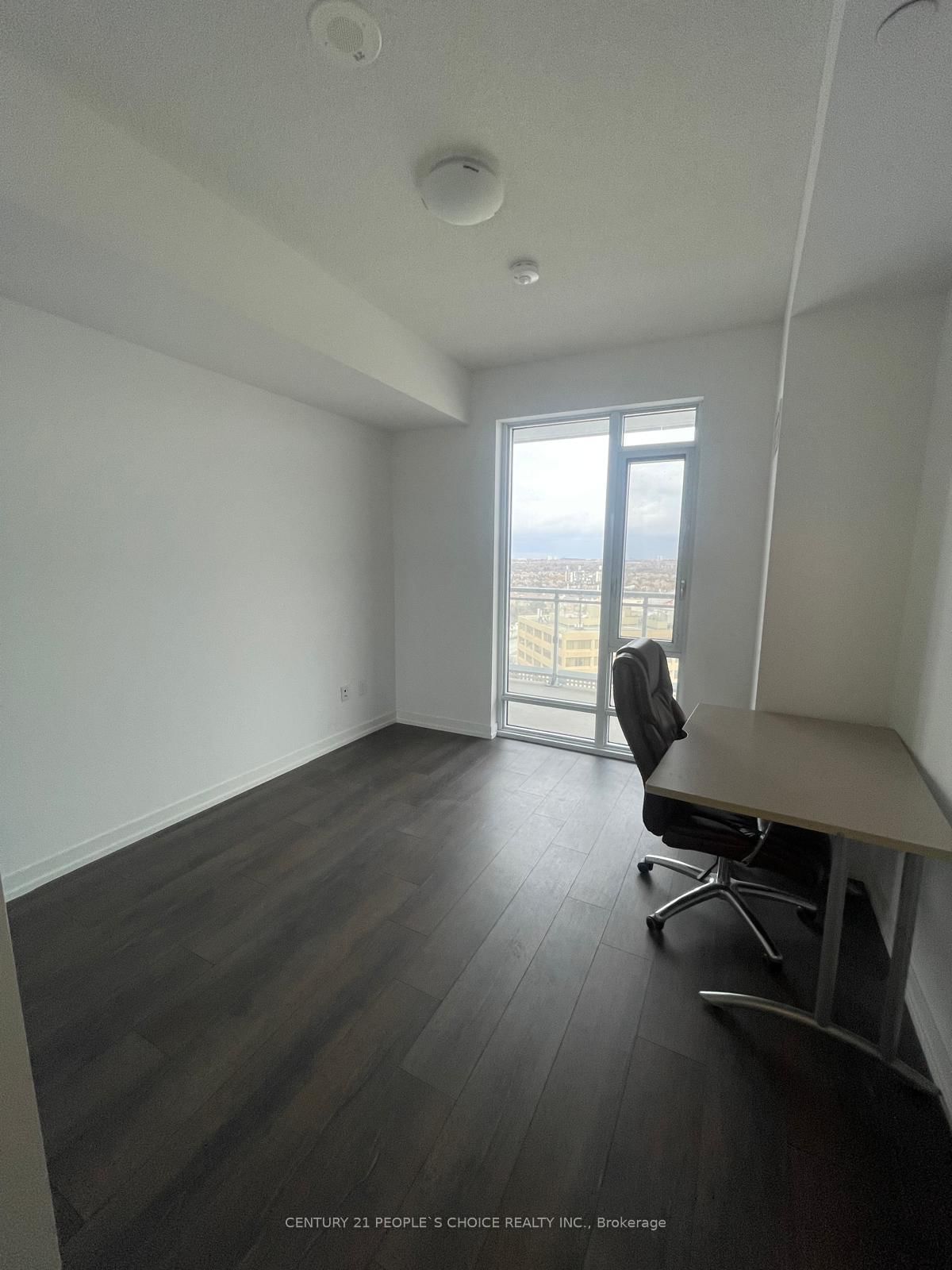 2520 Eglinton Avenue W, Unit 810 - Photo 16