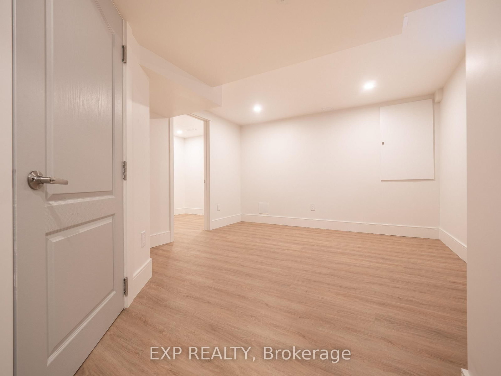 4591 Credit Pointe Drive, Unit Bsmt - Photo 15