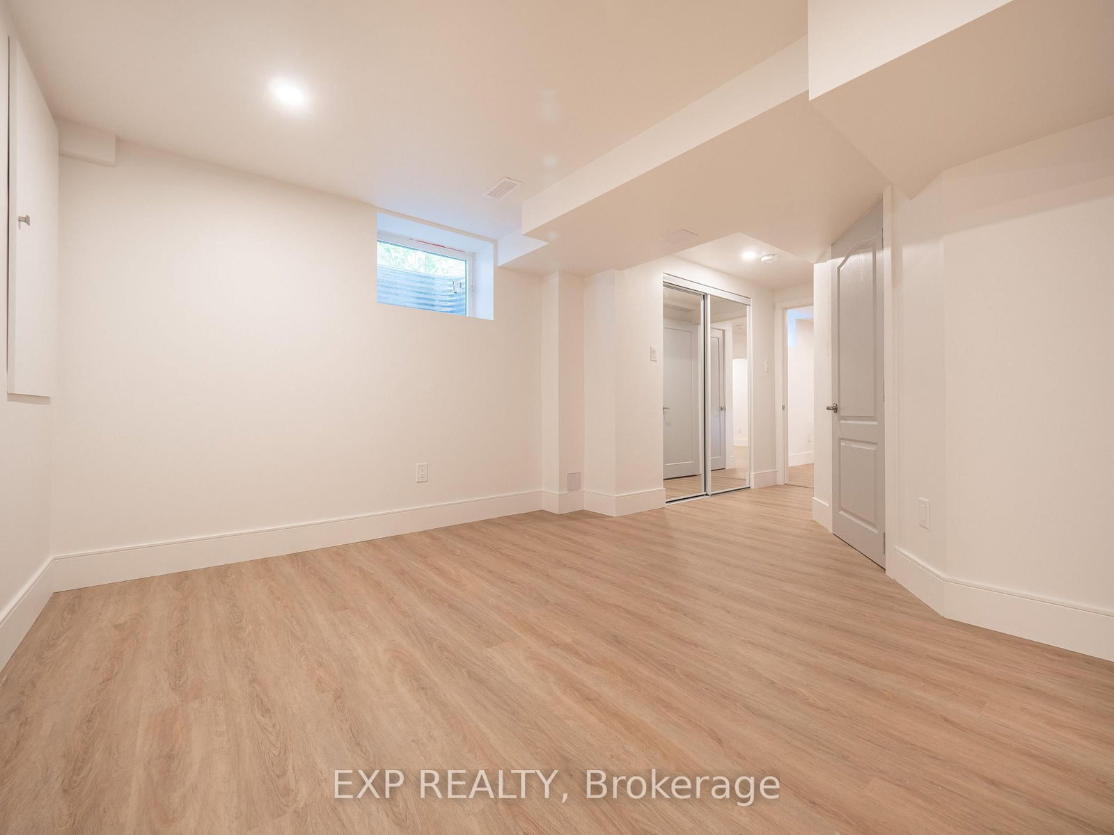 4591 Credit Pointe Drive, Unit Bsmt - Photo 17