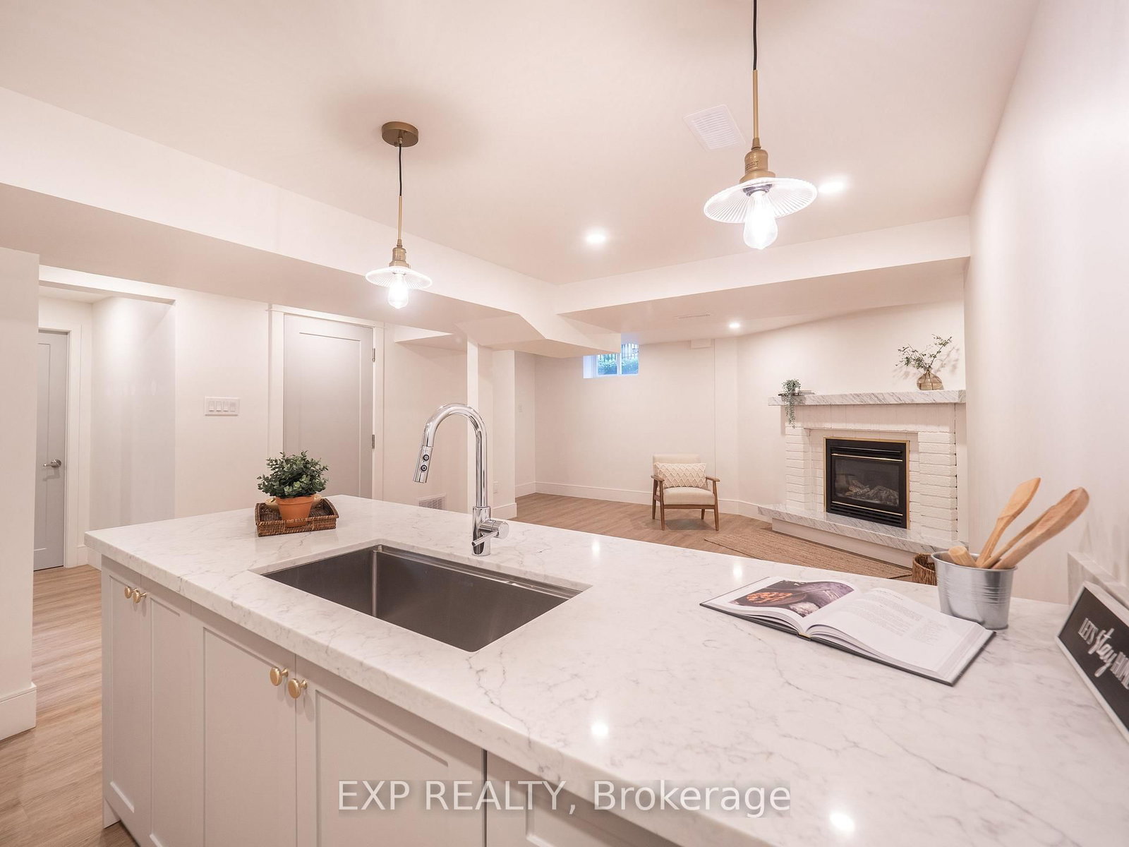 4591 Credit Pointe Drive, Unit Bsmt - Photo 9