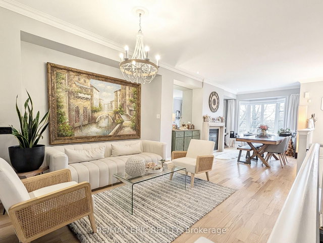 3 - 235 VAN DUSEN Boulevard