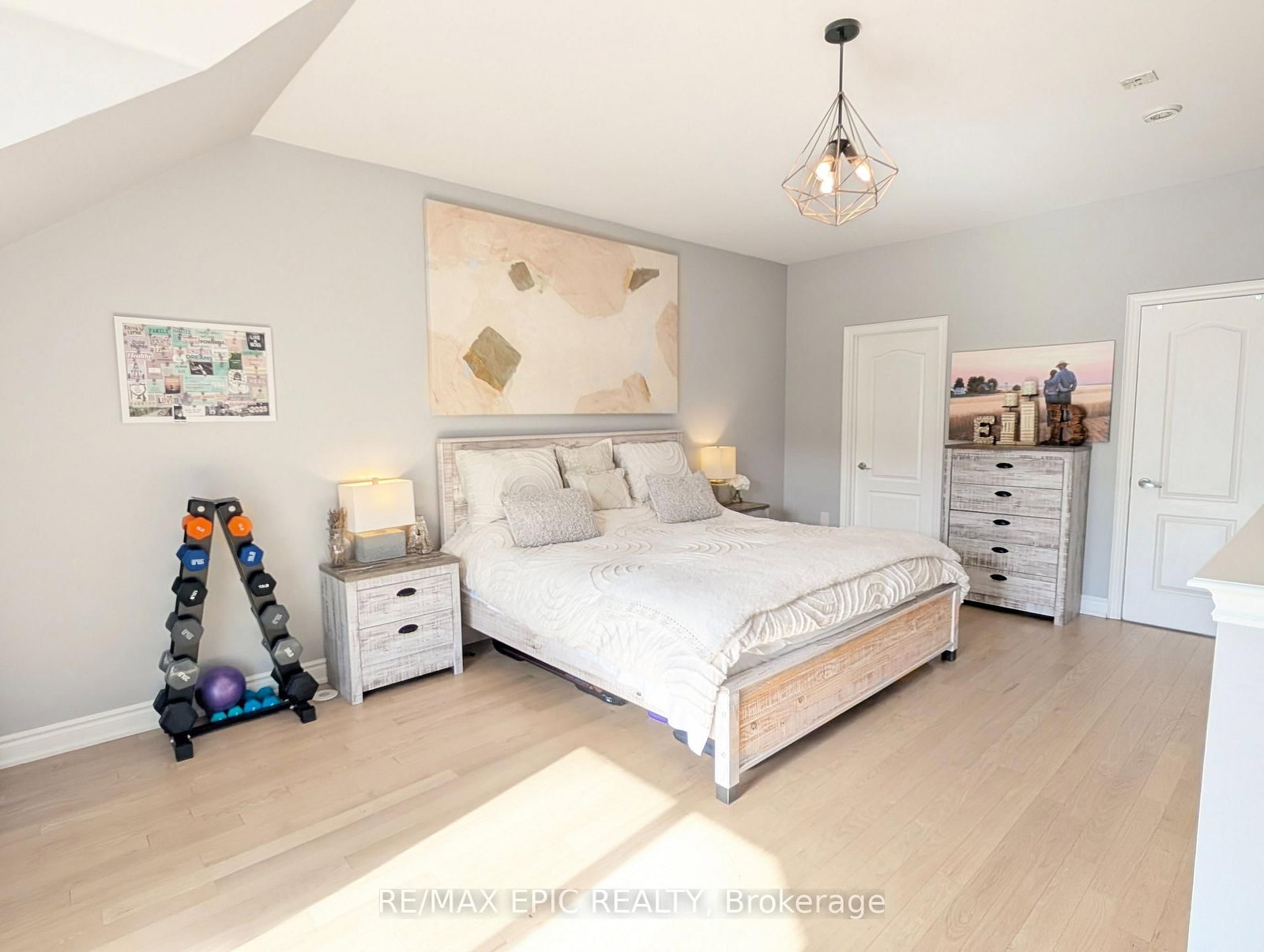 235 VAN DUSEN Boulevard, Unit 3 - Photo 17