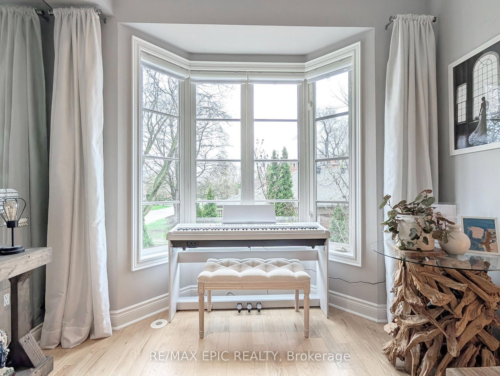 235 VAN DUSEN Boulevard, Unit 3 - Photo 4