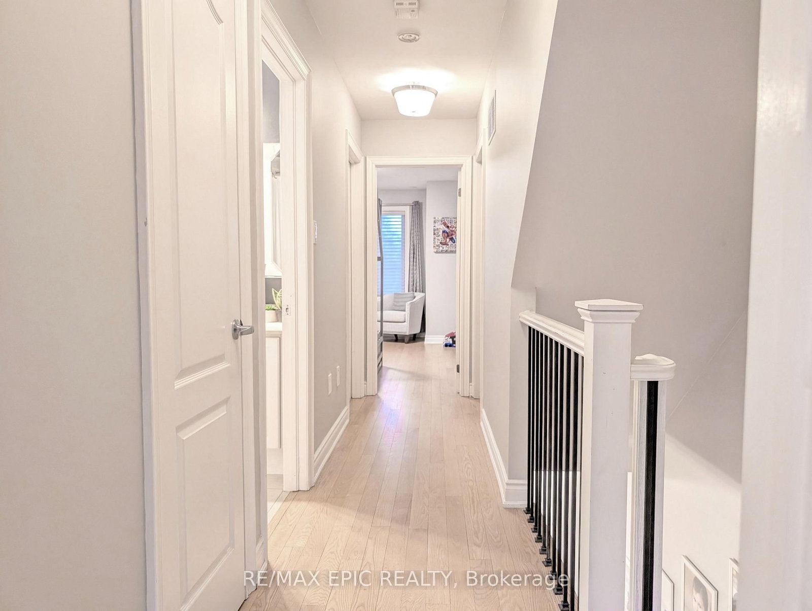 235 VAN DUSEN Boulevard, Unit 3 - Photo 9