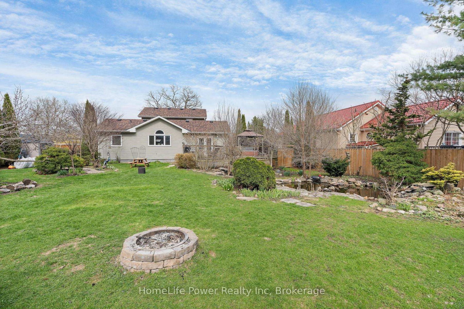 14 Erin Street - Photo 32