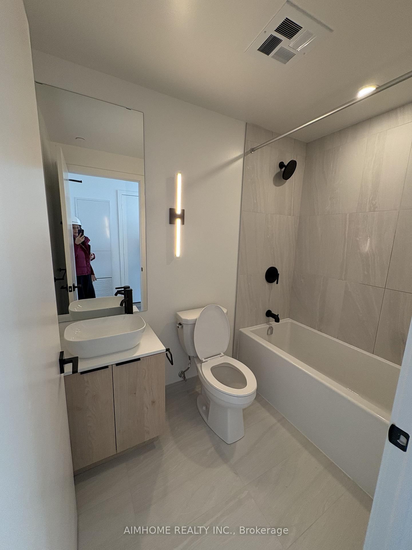 1185 Dupont Street, Unit 1305 - Photo 9