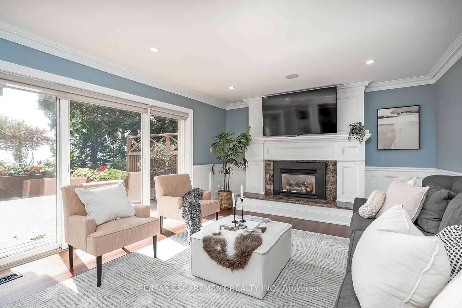 2428 Lakeshore Road - Photo 19