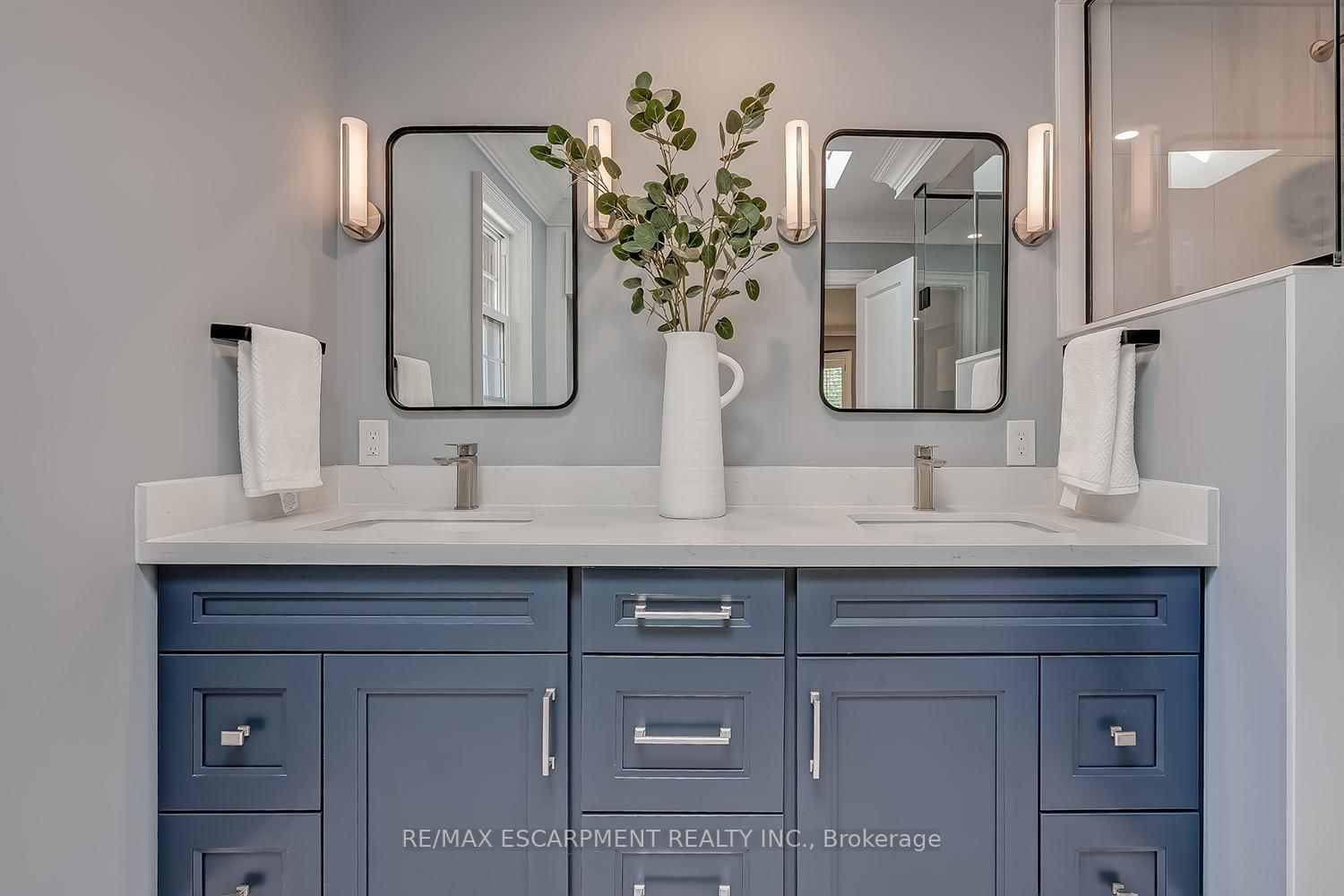 2428 Lakeshore Road - Photo 24