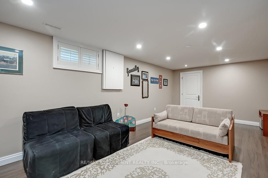 2428 Lakeshore Road - Photo 36