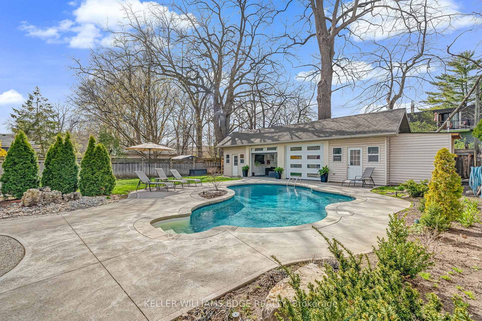 2123 Deyncourt Drive - Photo 39