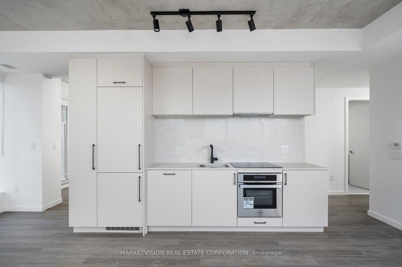 428 - 689 The Queensway, Toronto, M8Y 0C8 | Image 3