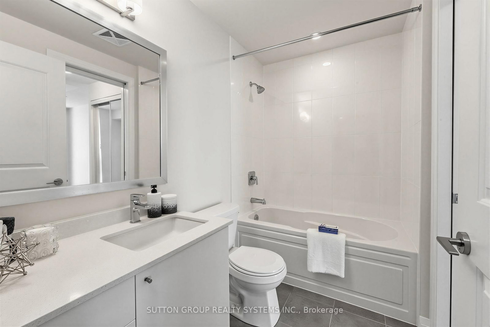 5025 Four Springs Avenue, Unit 1410 - Photo 20