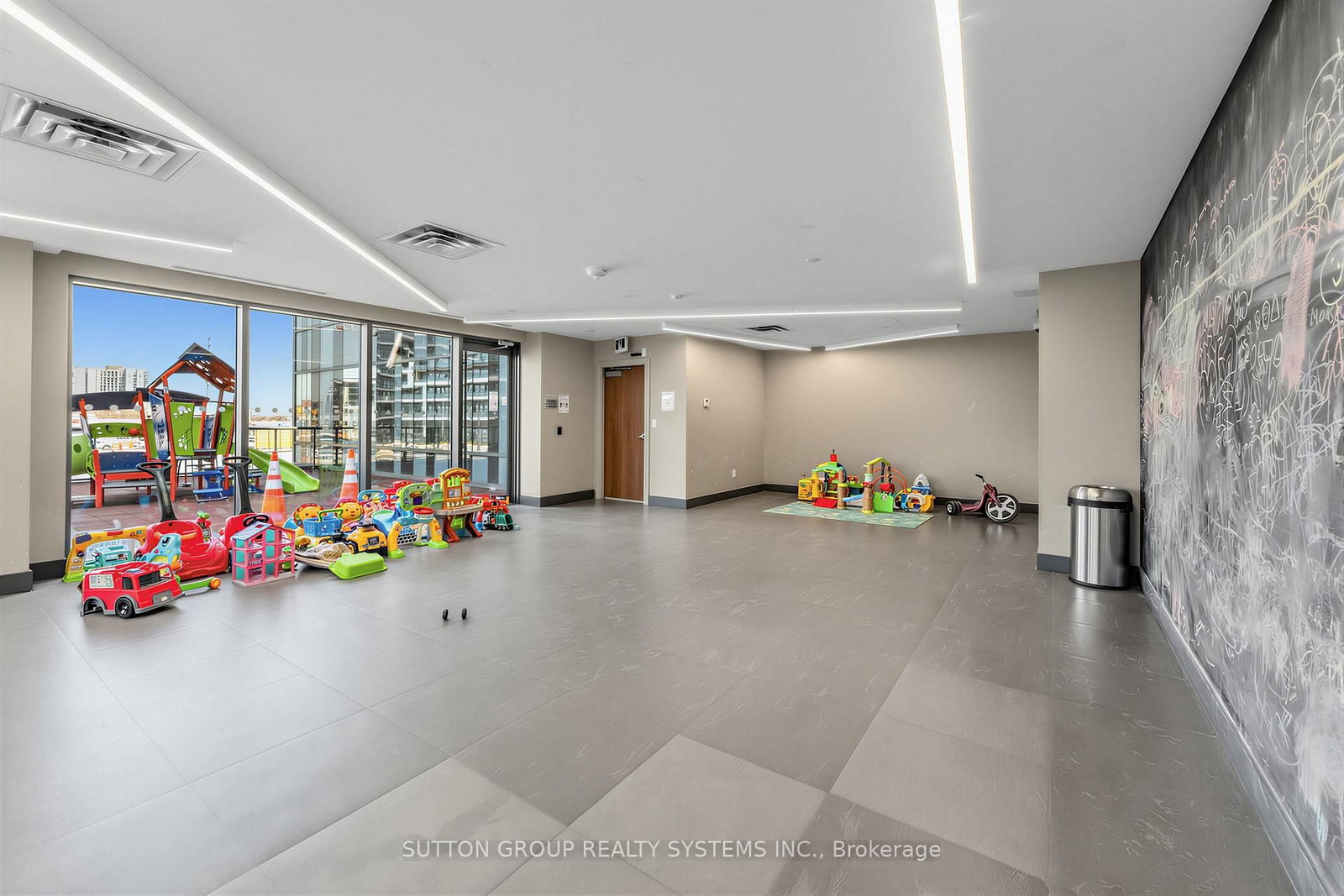 5025 Four Springs Avenue, Unit 1410 - Photo 34