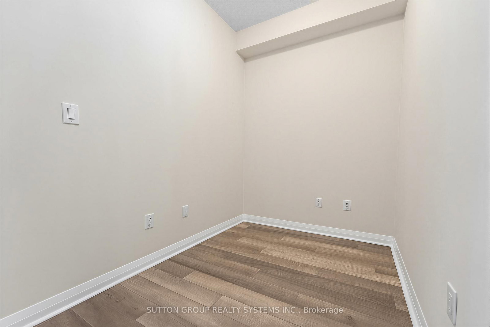 5025 Four Springs Avenue, Unit 1410 - Photo 6