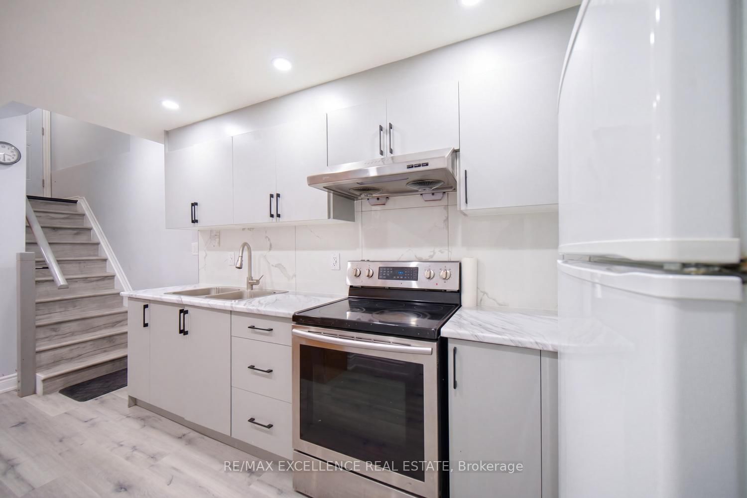 18 Manett Crescent - Photo 28