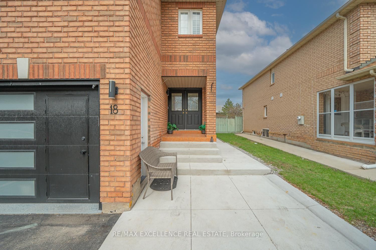 18 Manett Crescent - Photo 3