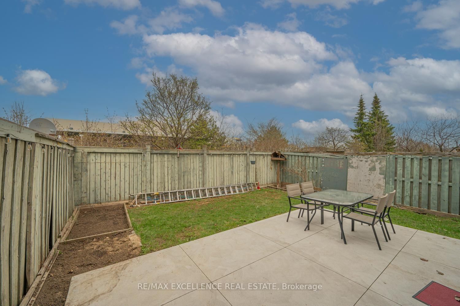 18 Manett Crescent - Photo 33