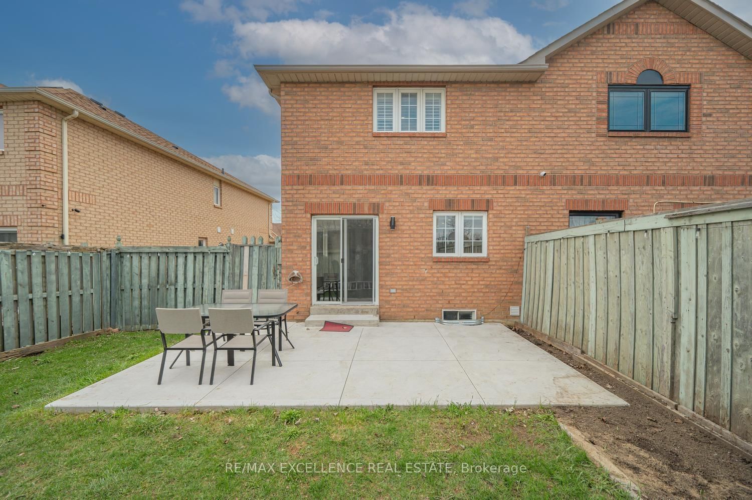 18 Manett Crescent - Photo 35