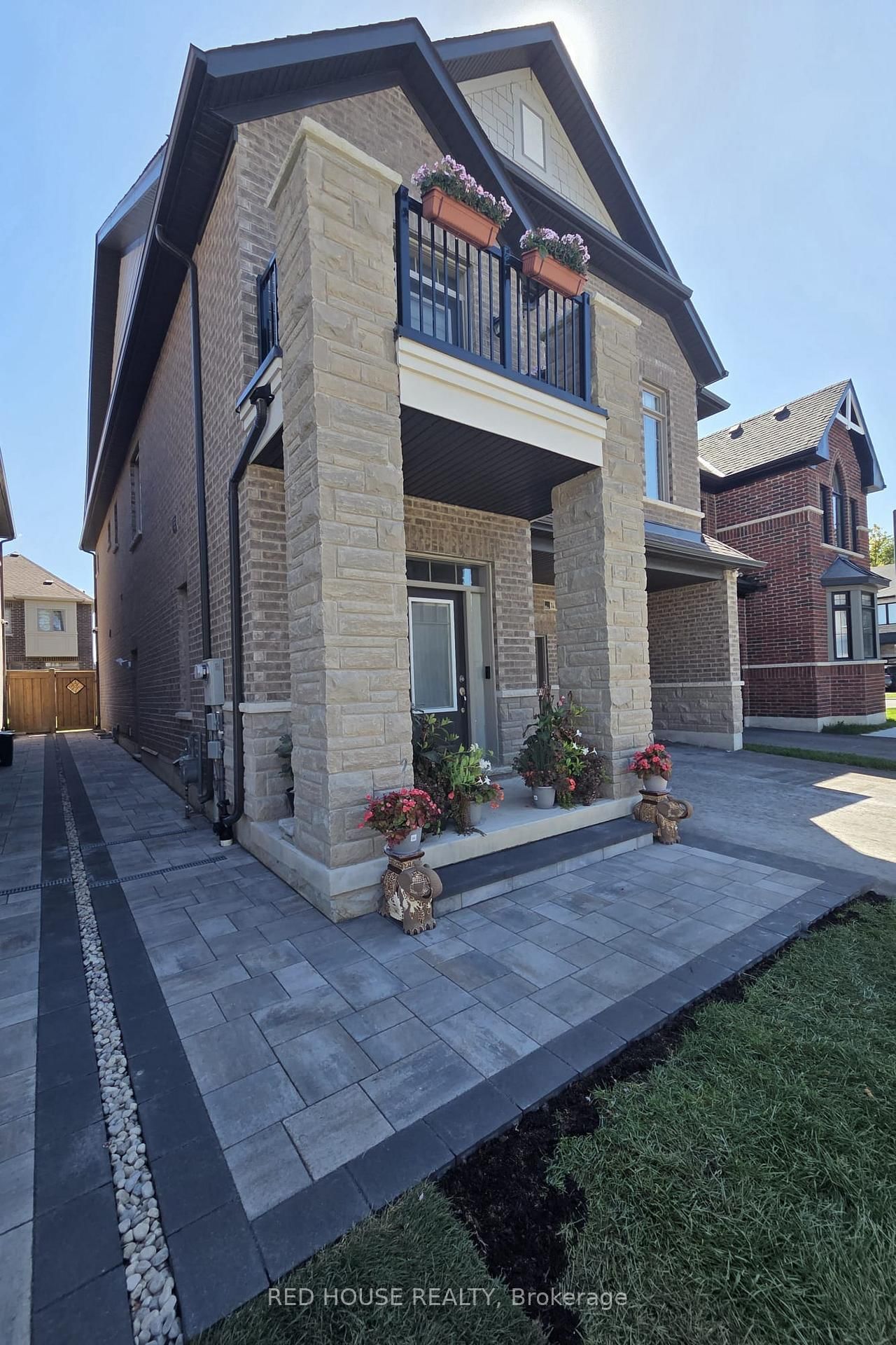 1414 Wellwood Terrace, Unit Basement - Photo 17