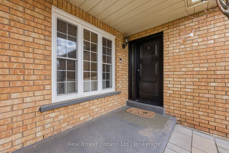 635 Amelia Cres, Burlington, L7L 6E6 | Image 3