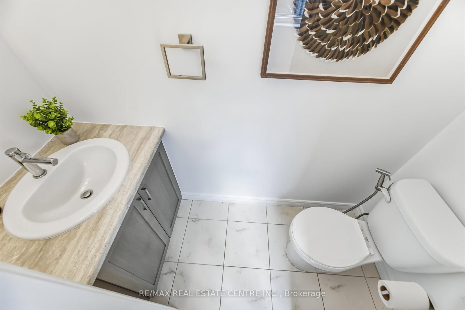 445 Ontario Street S, Unit 133 - Photo 21