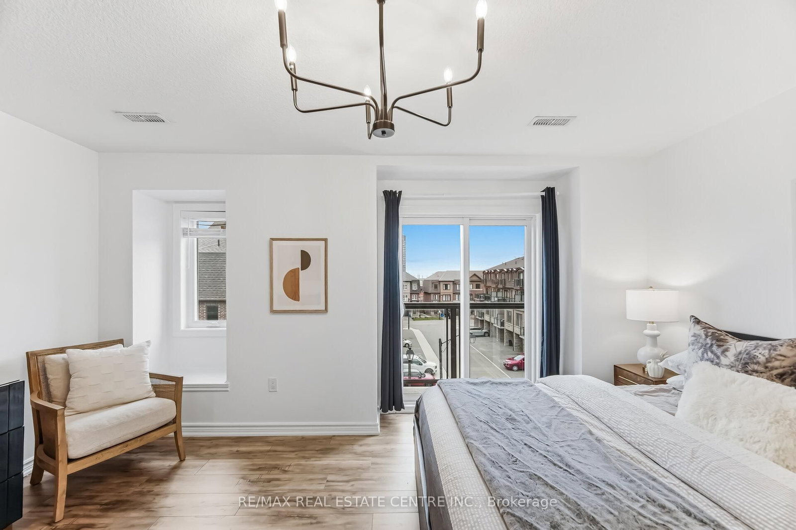 445 Ontario Street S, Unit 133 - Photo 33