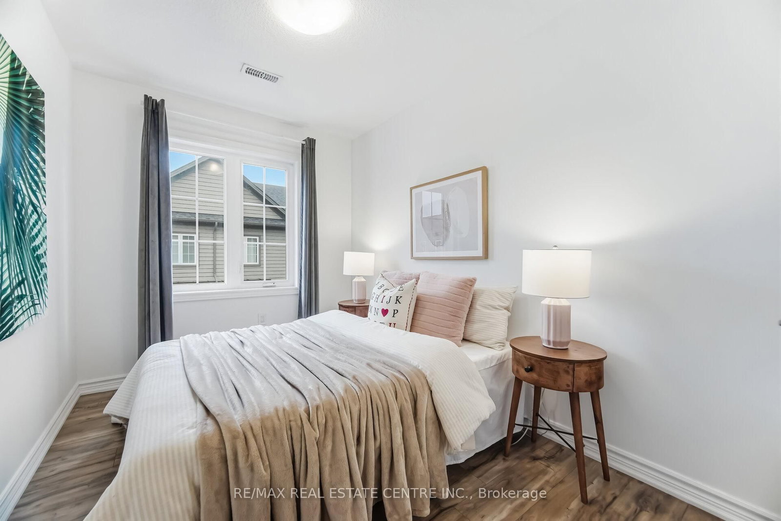 445 Ontario Street S, Unit 133 - Photo 39