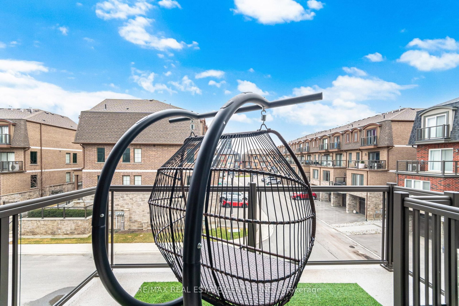 445 Ontario Street S, Unit 133 - Photo 44