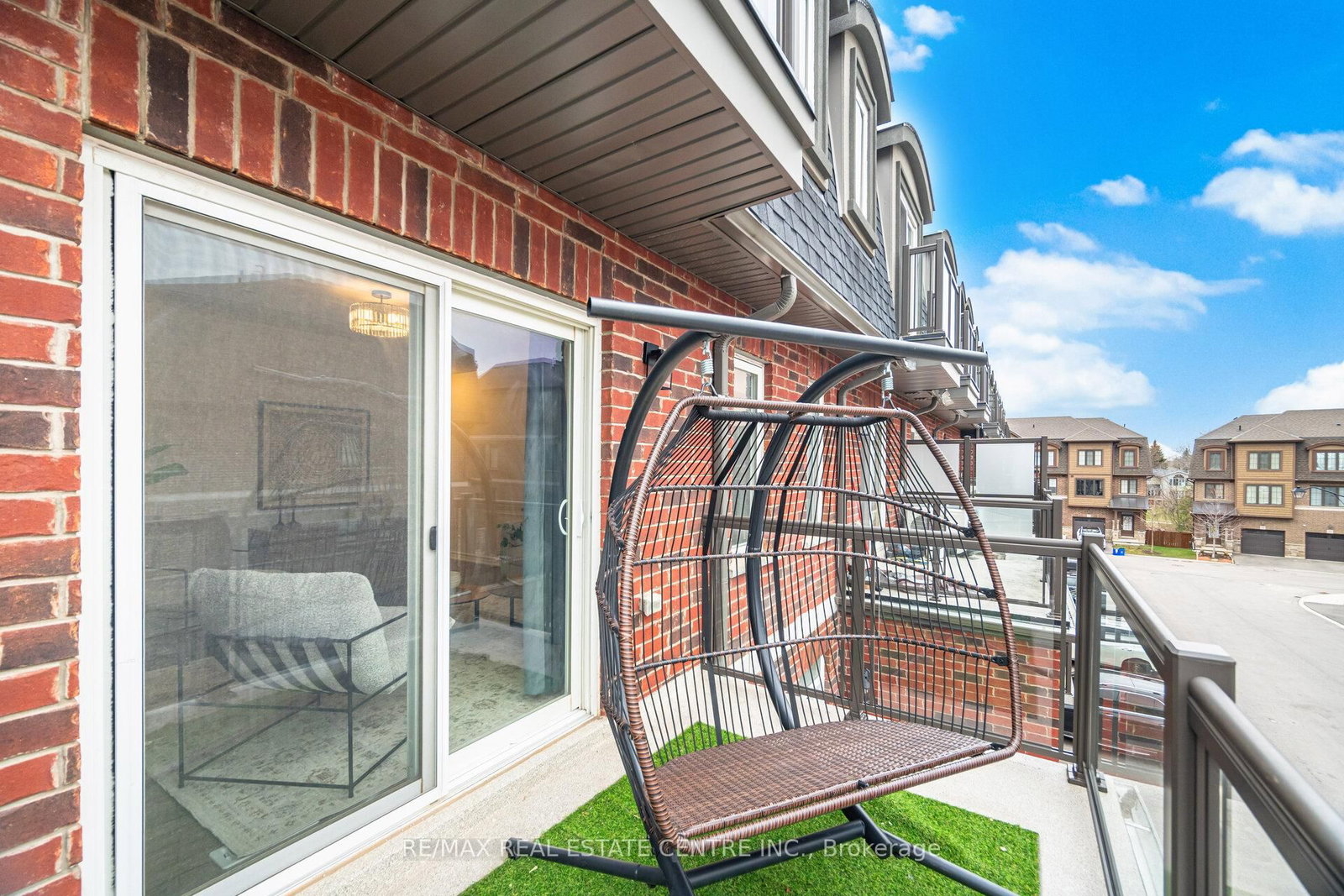 445 Ontario Street S, Unit 133 - Photo 45