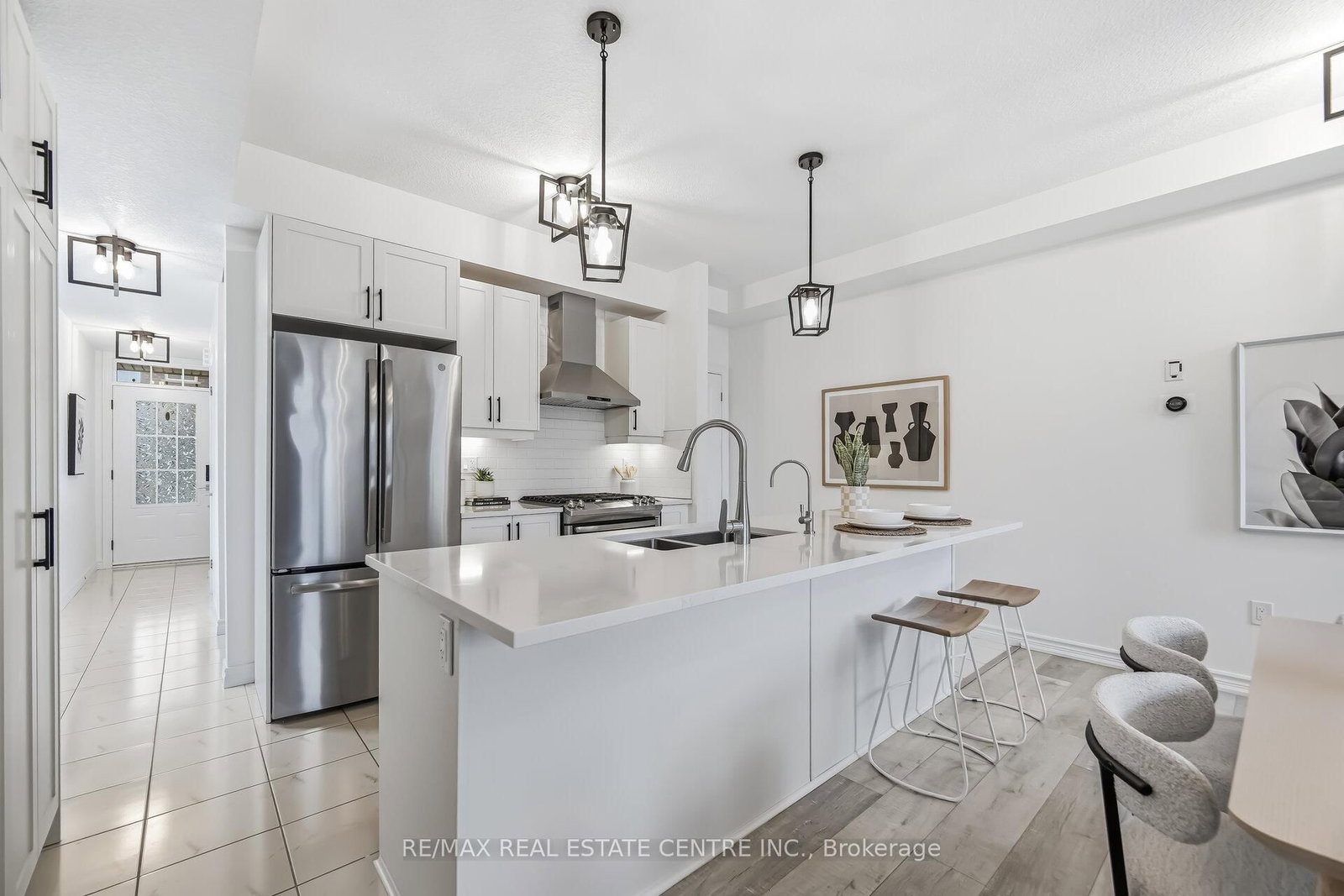 445 Ontario Street S, Unit 133 - Photo 8