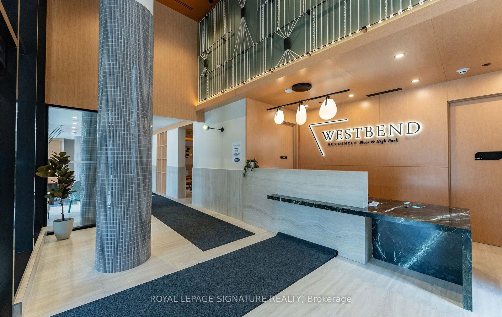 1660 Bloor Street W, Unit 404 - Photo 32