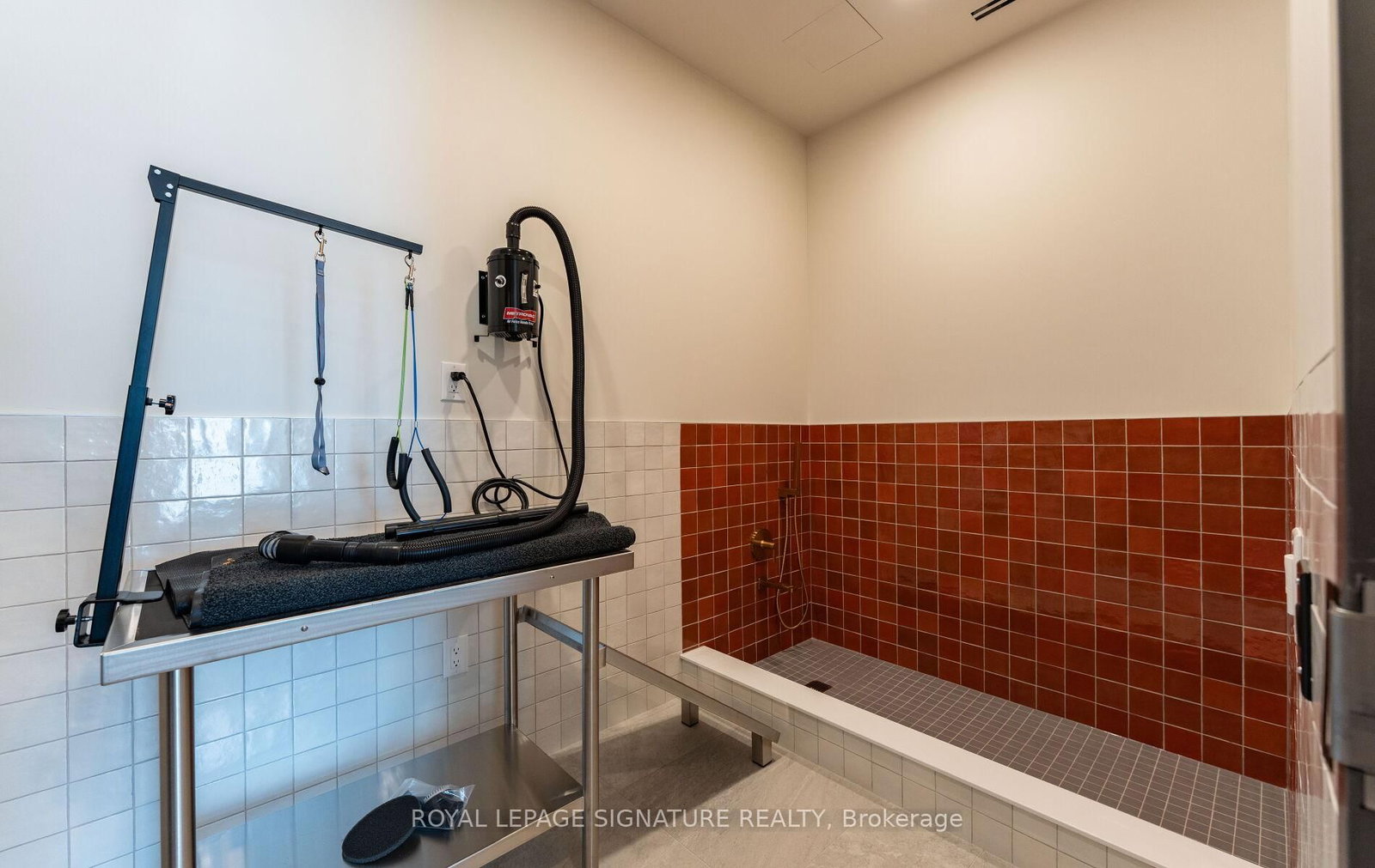 1660 Bloor Street W, Unit 404 - Photo 40