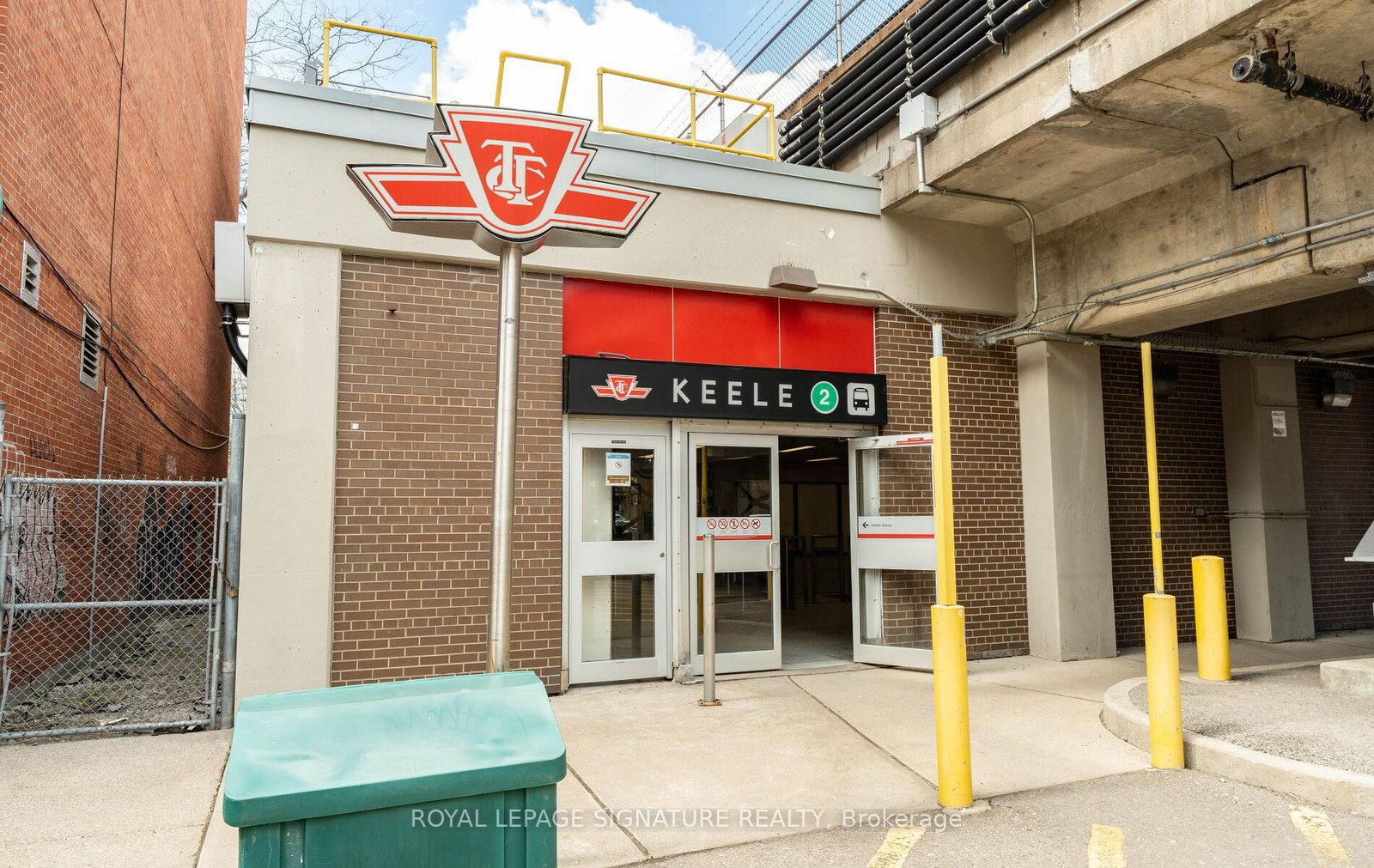 1660 Bloor Street W, Unit 404 - Photo 41