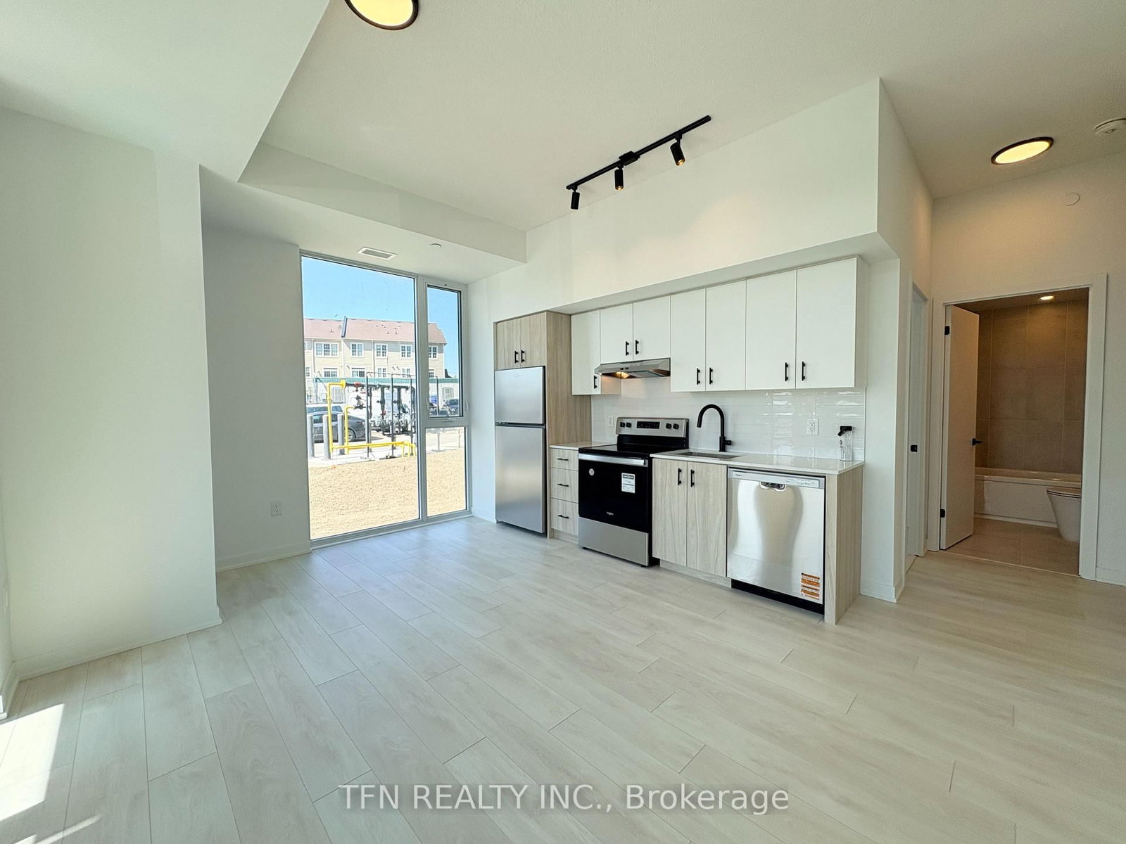 4878 Powers Common, Unit 104 - Photo 13