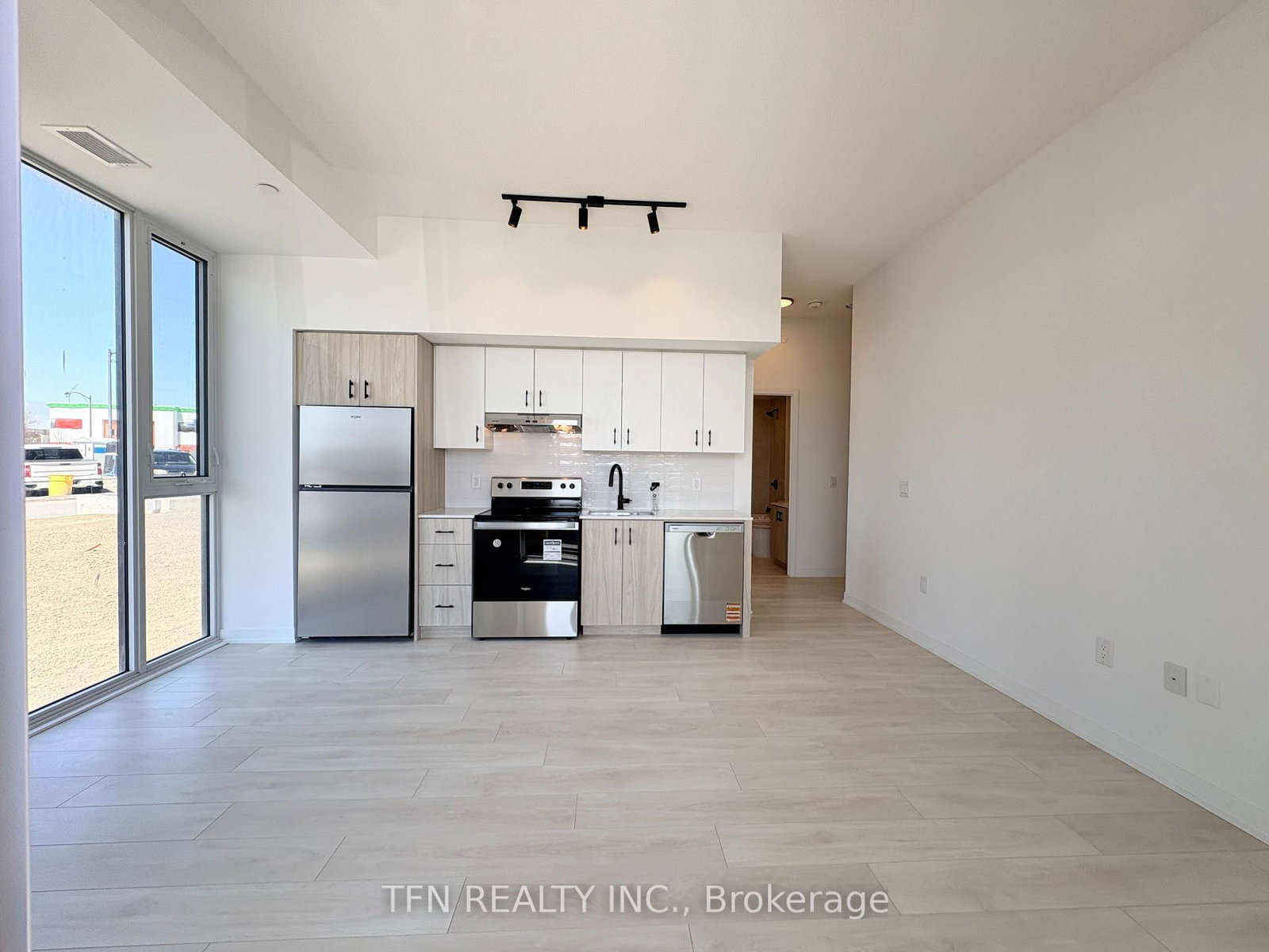 4878 Powers Common, Unit 104 - Photo 17
