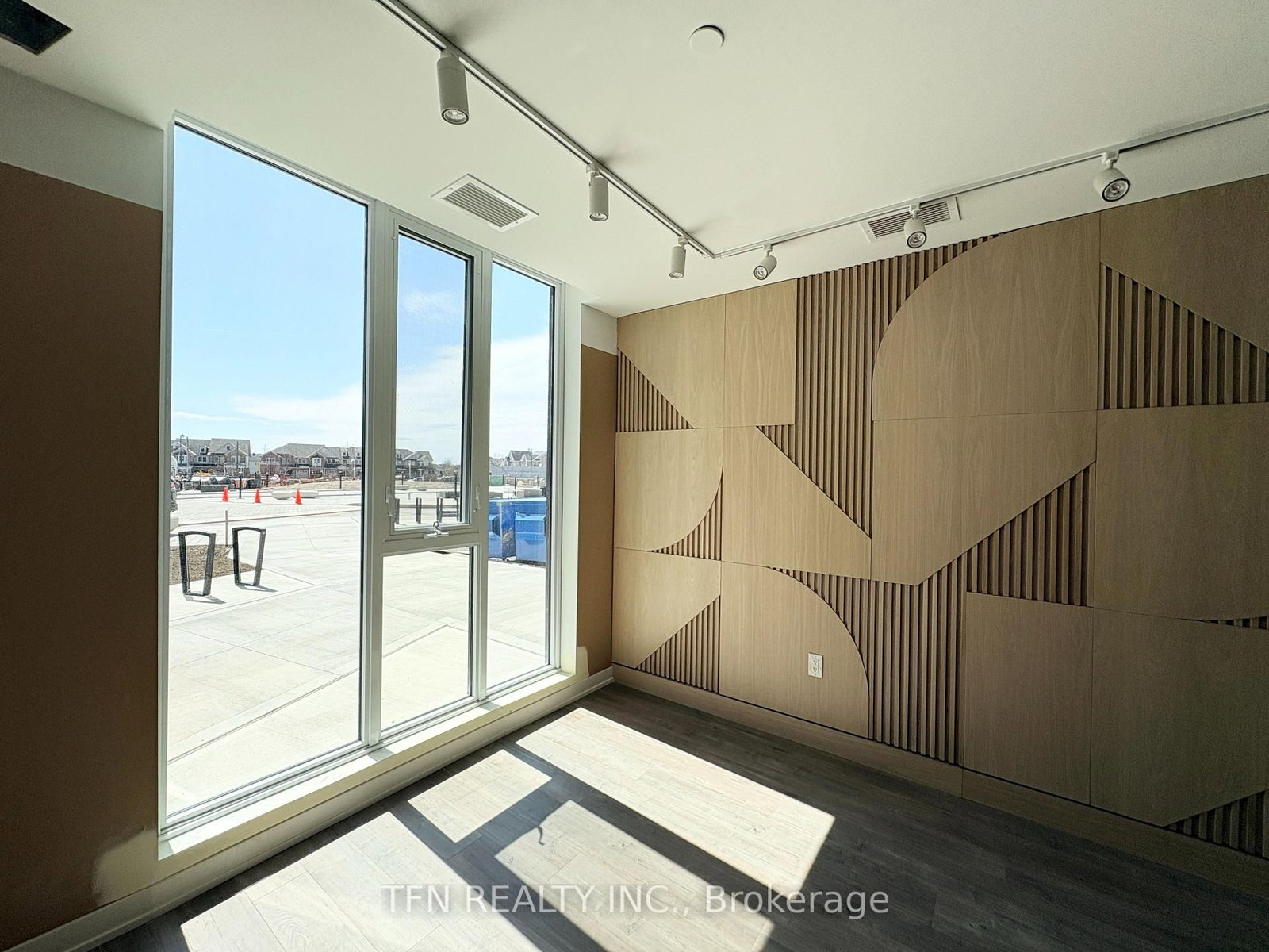 4878 Powers Common, Unit 104 - Photo 31