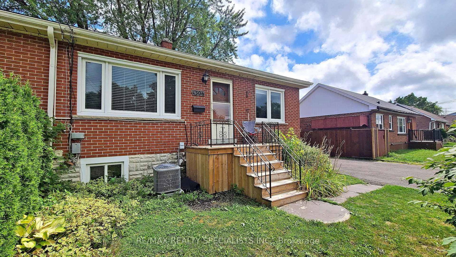 1306-08 Leighland Road - Photo 22