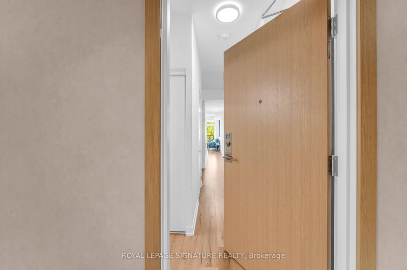 317 - 1195 The Queensway, Toronto, M8Z 1R6 | Image 2