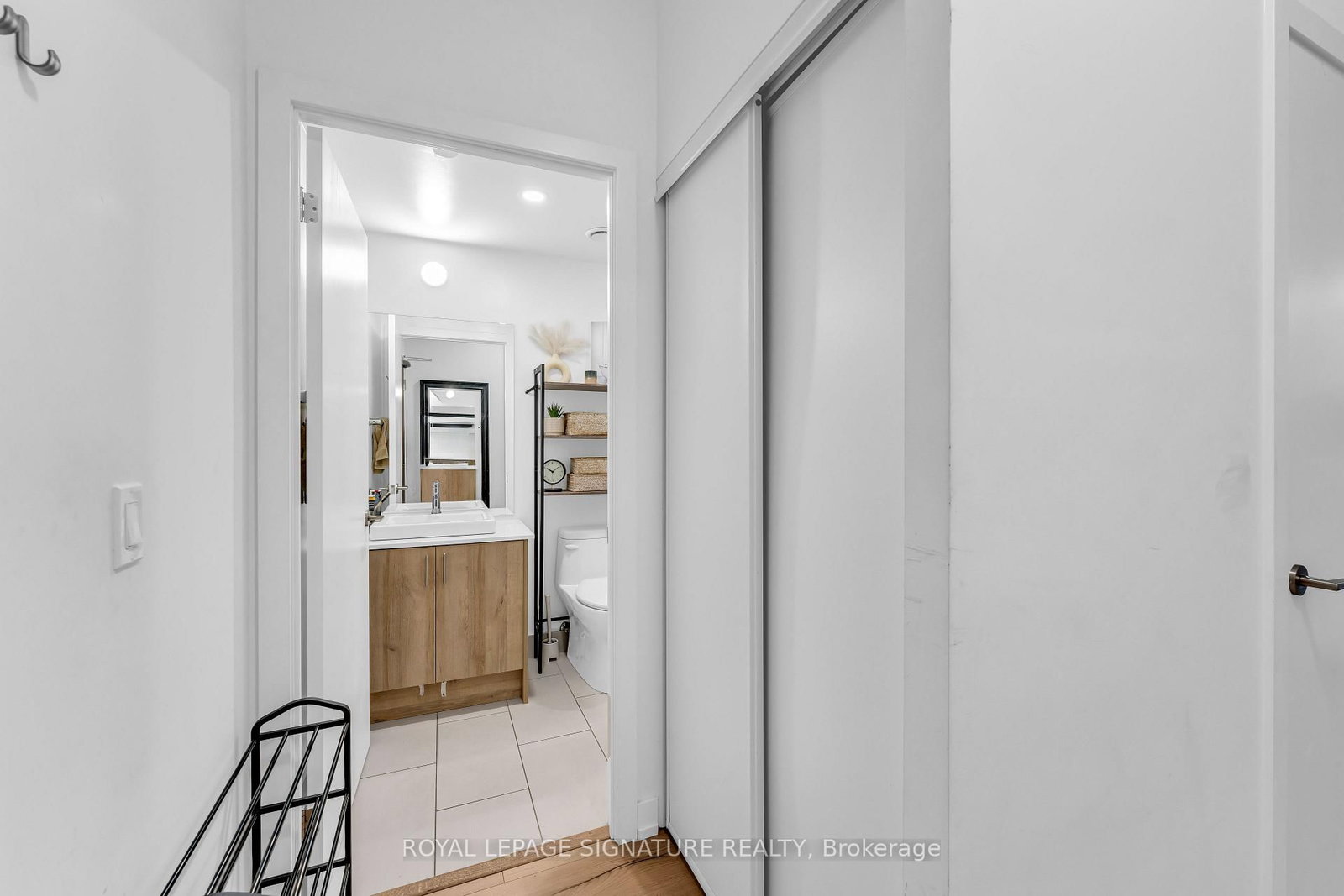 1195 The Queensway, Unit 317 - Photo 5