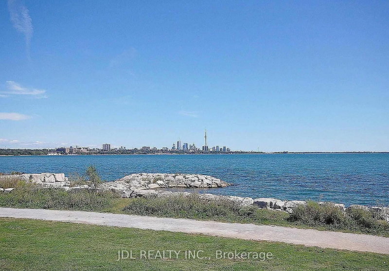 3308 - 70 Annie Craig Dr, Toronto, M8V 0G2 | Image 3