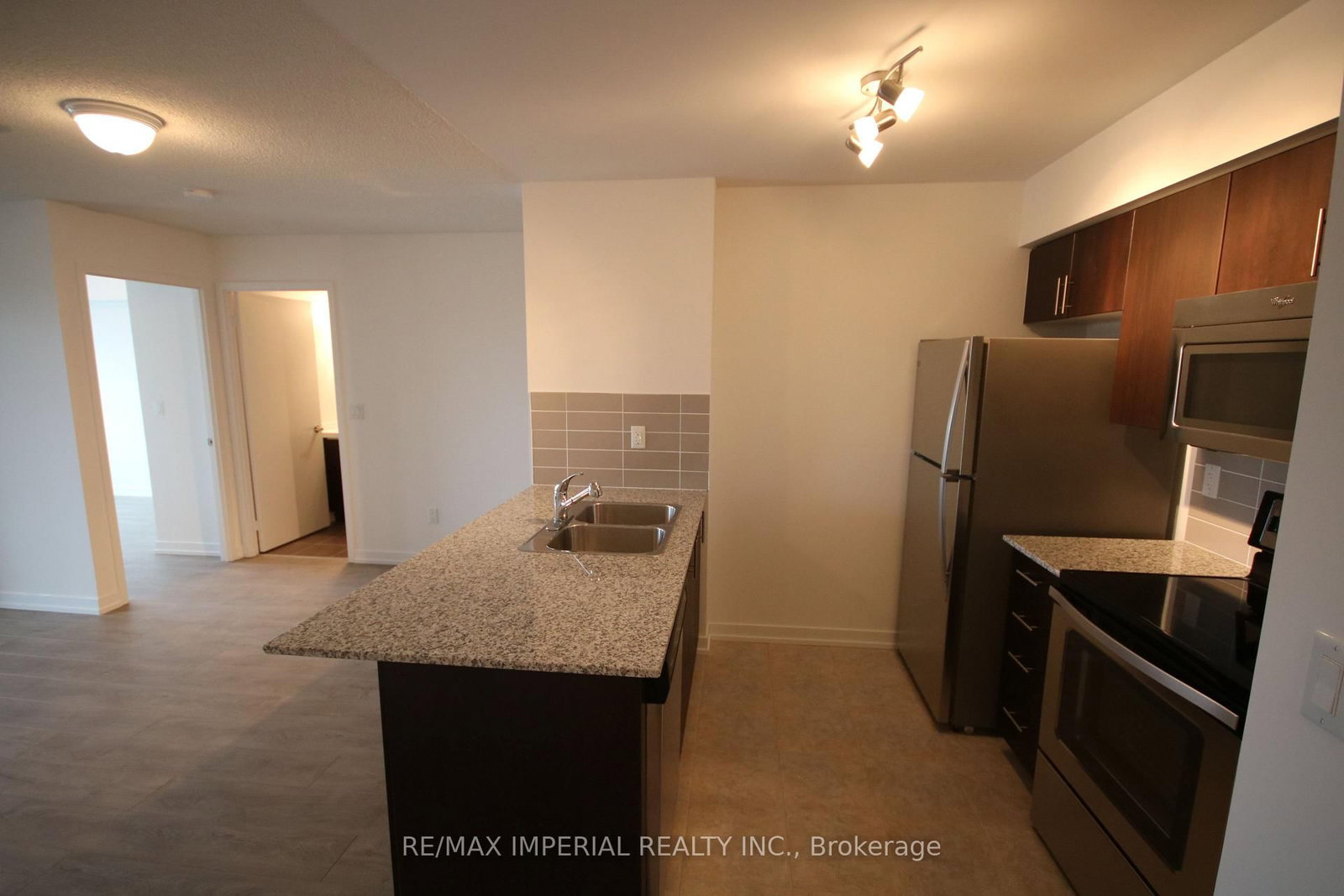 1410 Dupont Street, Unit 710 - Photo 4