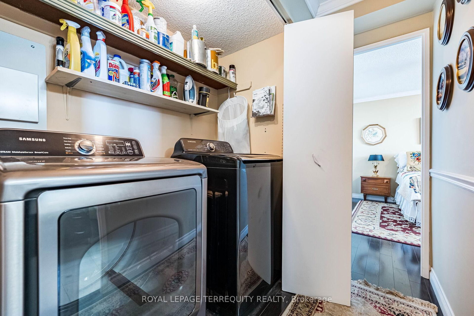 812 Burnhamthorpe Road, Unit 1907 - Photo 17