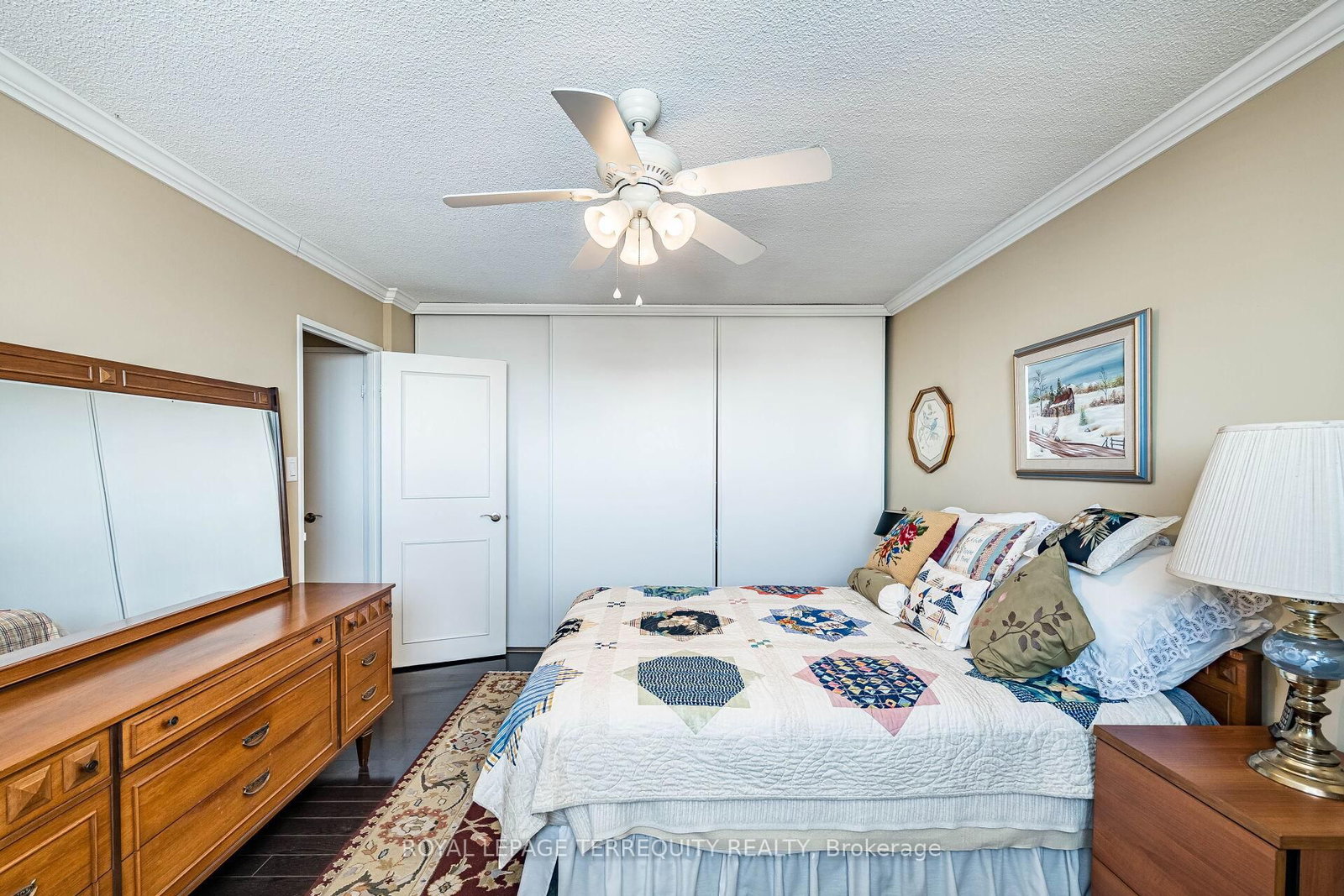 812 Burnhamthorpe Road, Unit 1907 - Photo 19