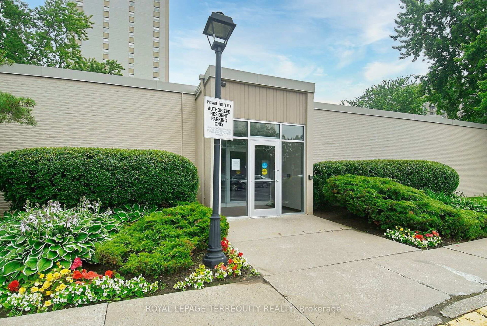 812 Burnhamthorpe Road, Unit 1907 - Photo 28